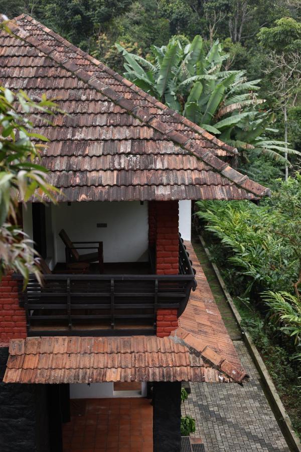 Spice Forest Plantation Homestay, Thekkady Vandiperiyār Buitenkant foto